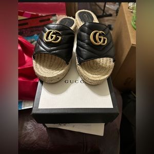 Gucci Leather Espadrilles/slides/sandals